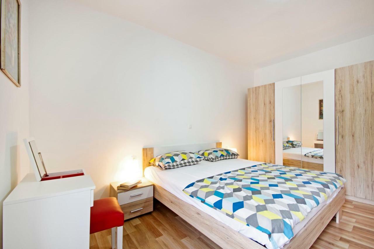 Apartments Andela Makarska Eksteriør billede