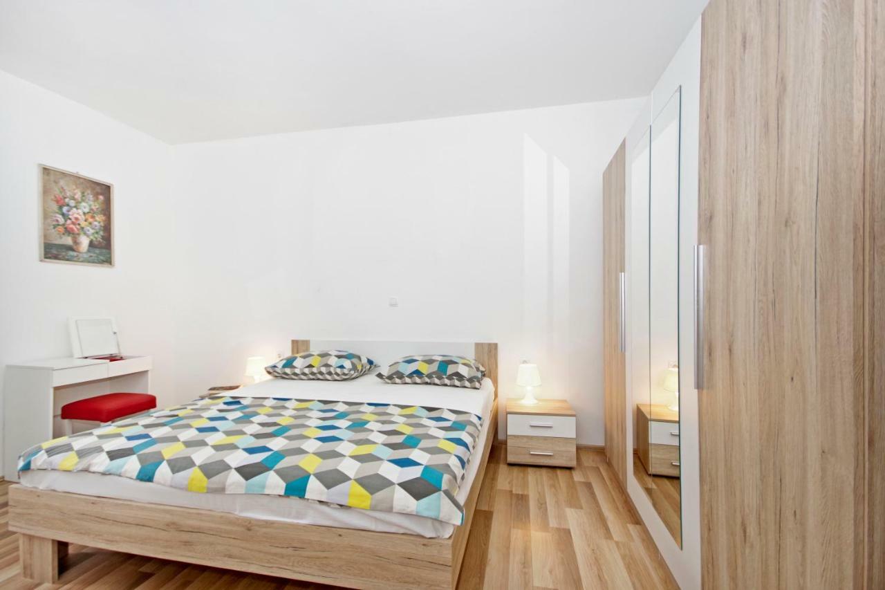 Apartments Andela Makarska Eksteriør billede